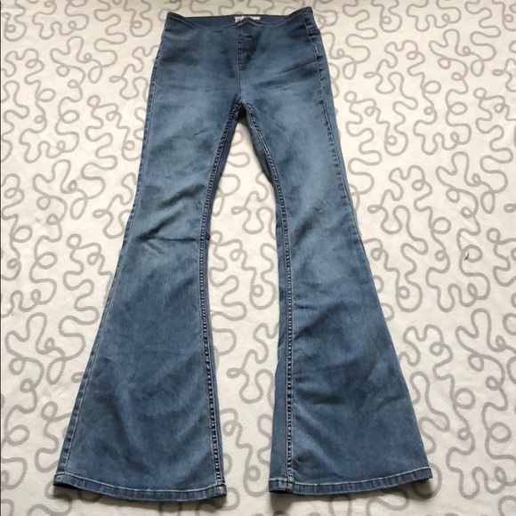 high waisted bell bottom jeggings